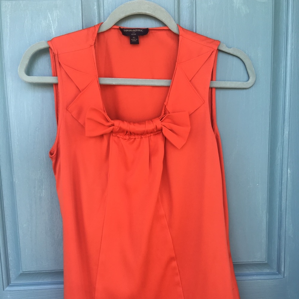 Banana Republic Pretty top